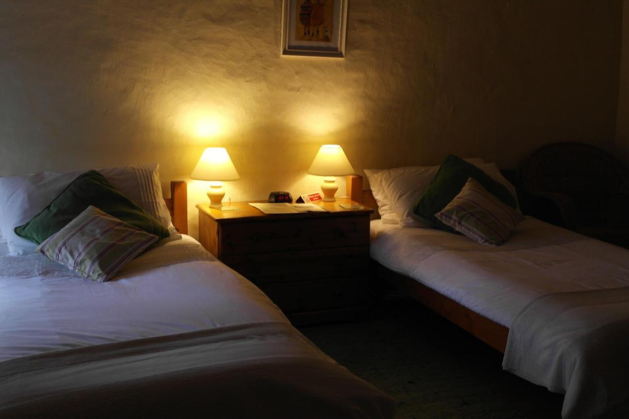 The Old Barn Bed & Breakfast Barry Dış mekan fotoğraf